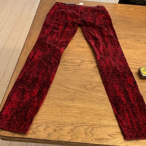 SANCTUARY RED/BLACK ANIMAL PRINT CORDUROY SKINNY PANTS.  NEW - Picture 9 of 10